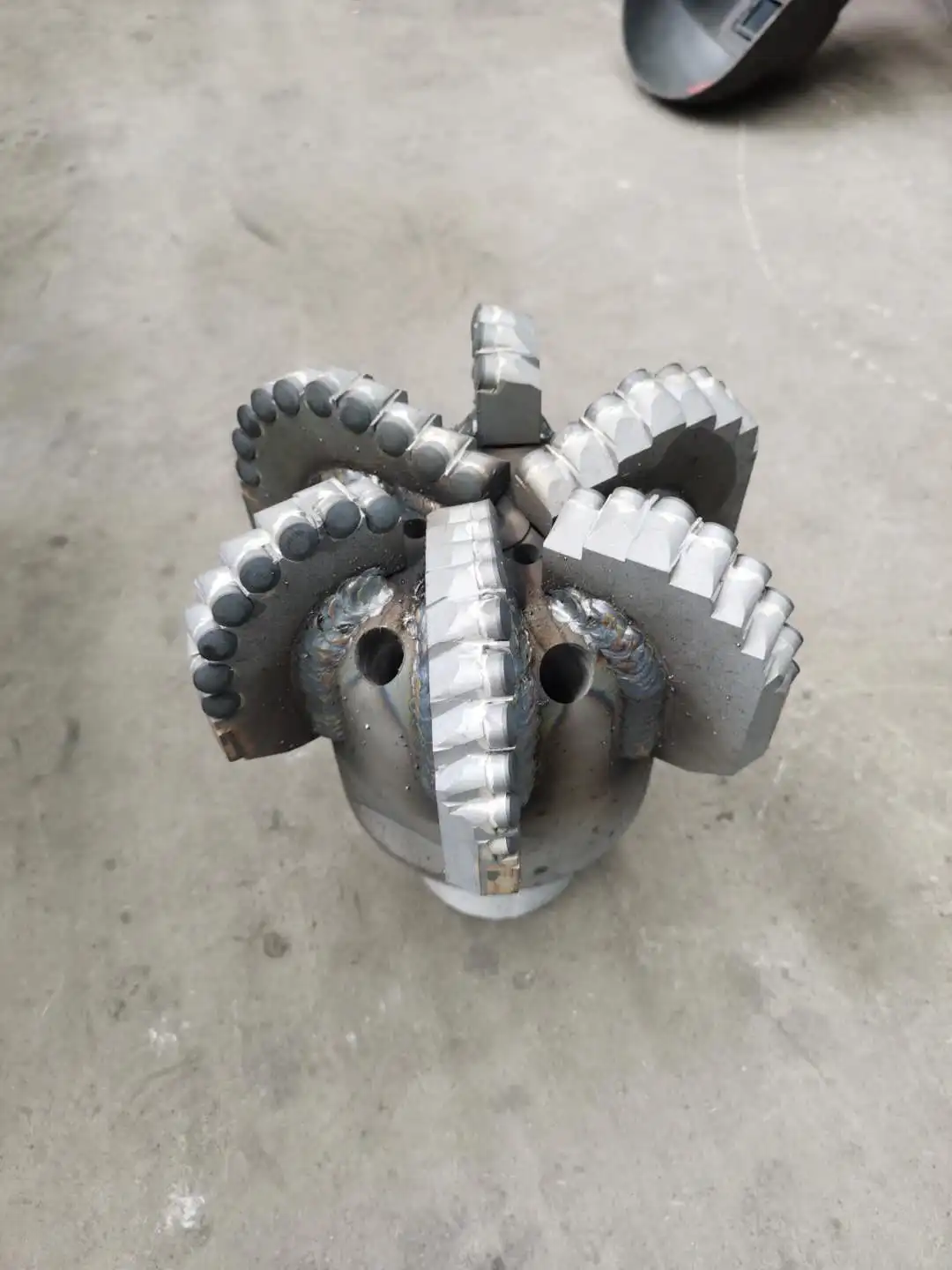 Фабрика сразу поставляет 146 мм долото PDC для бурения скважин на воду