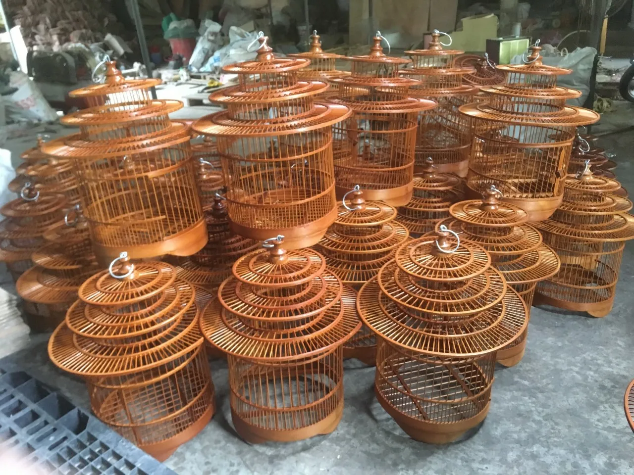  Вьетнамская бамбуковая птичья клетка для птиц ручной работы мастерами во Вьетнаме деревянная