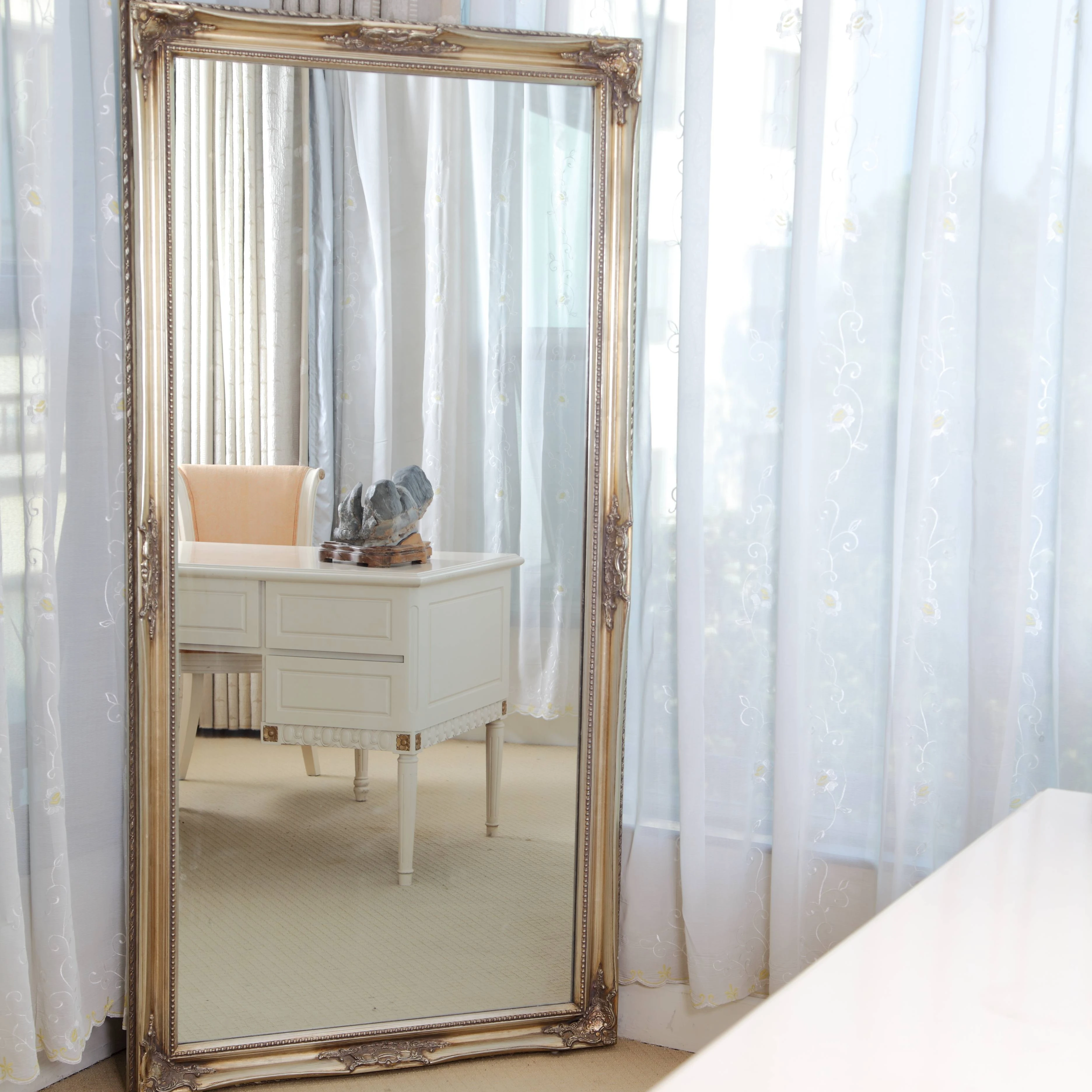 Solid wood+ gypsum embossed framed customized  antique baroque mirror