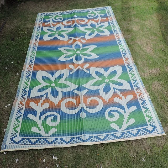 2022 Small Patio Outdoor Straw Tube Rugs Plastic Mat Roll And Carpets & Polypropylene Recycled Woven Plastic Rv Waterproof Floor