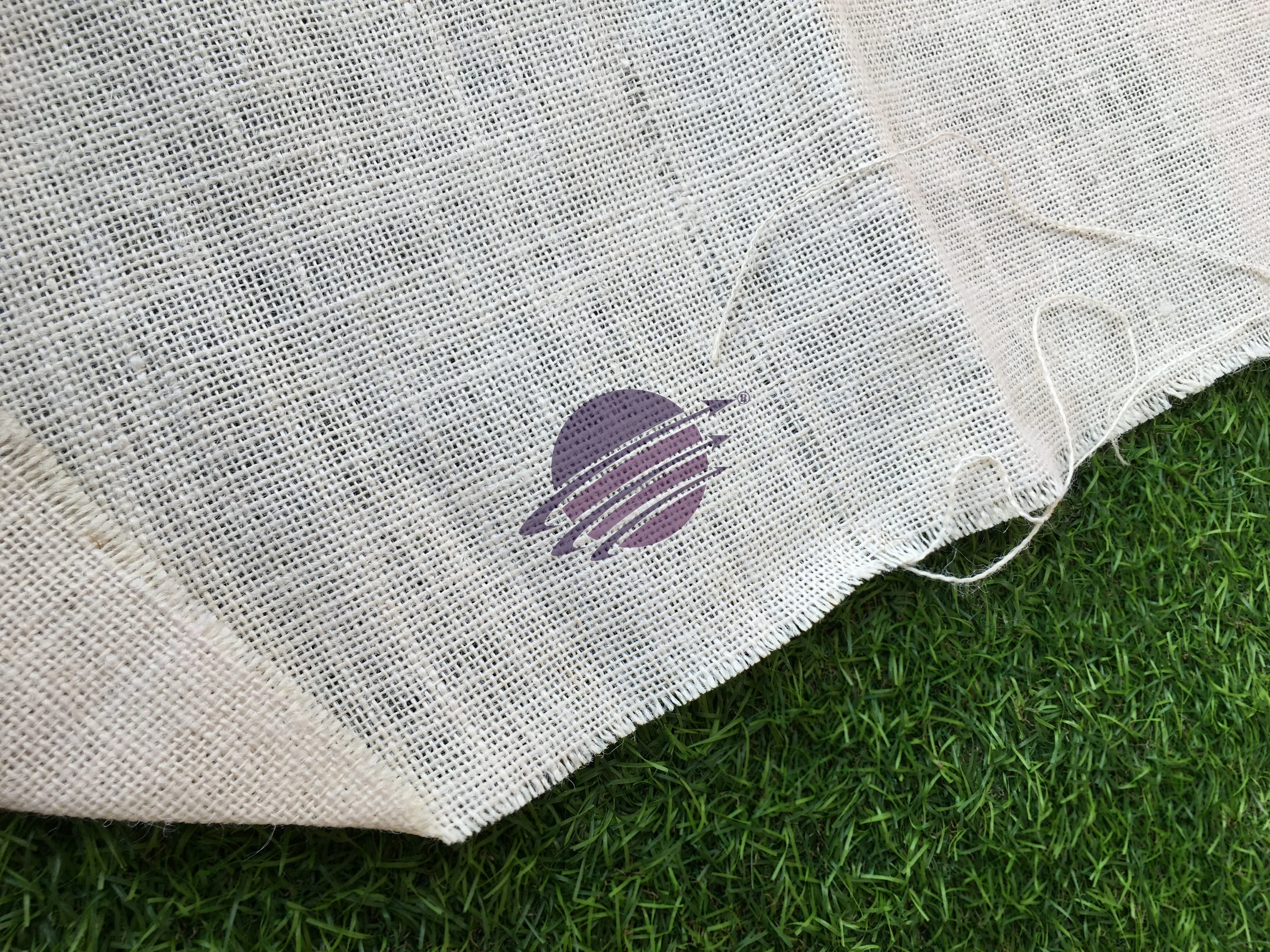 Eco-Friendly Dyed Jute Burlap Fabric for wedding party & gift raping