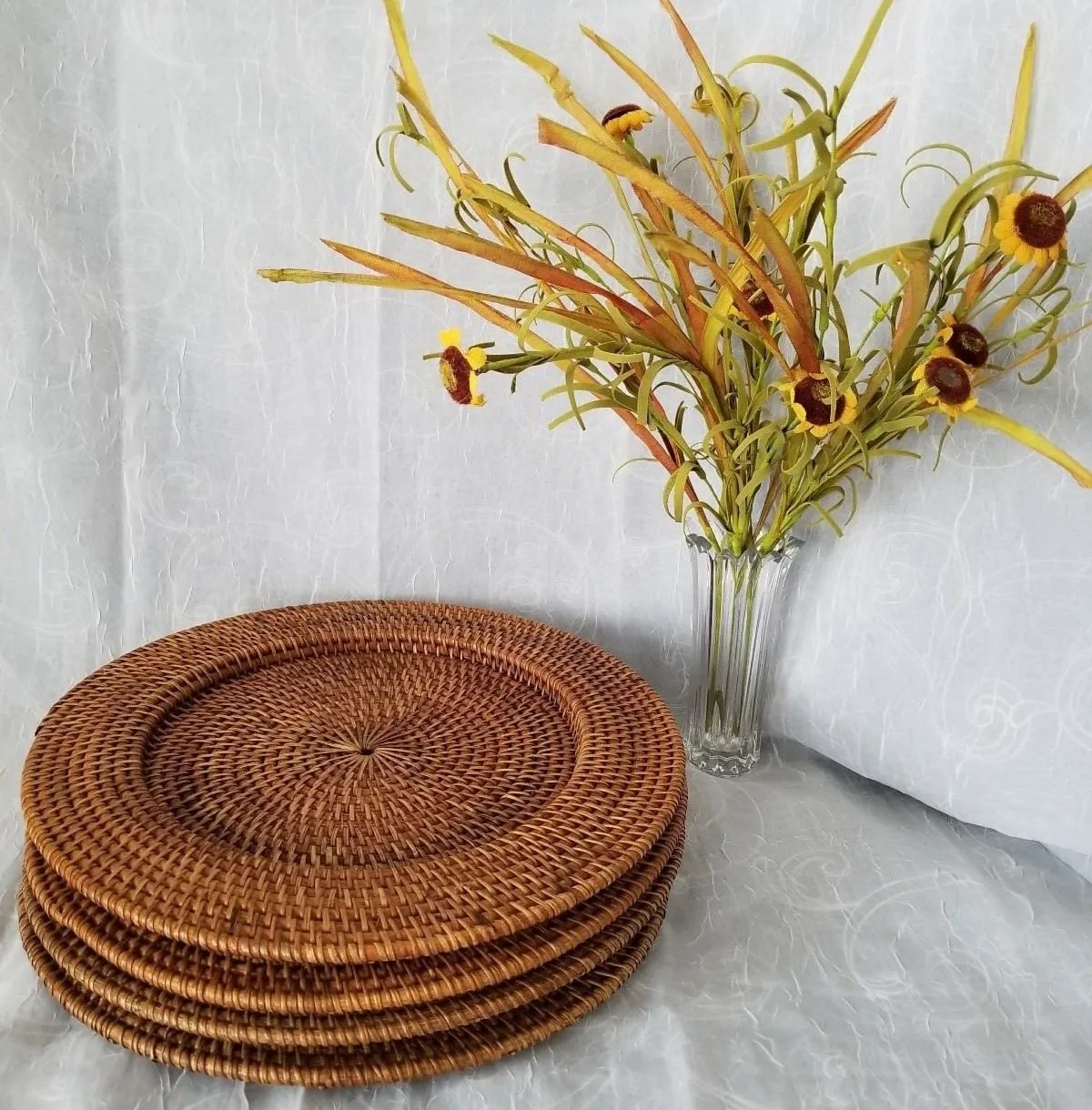 Hot Trend Rattan Charger Plate For Wedding Made in Vietnam