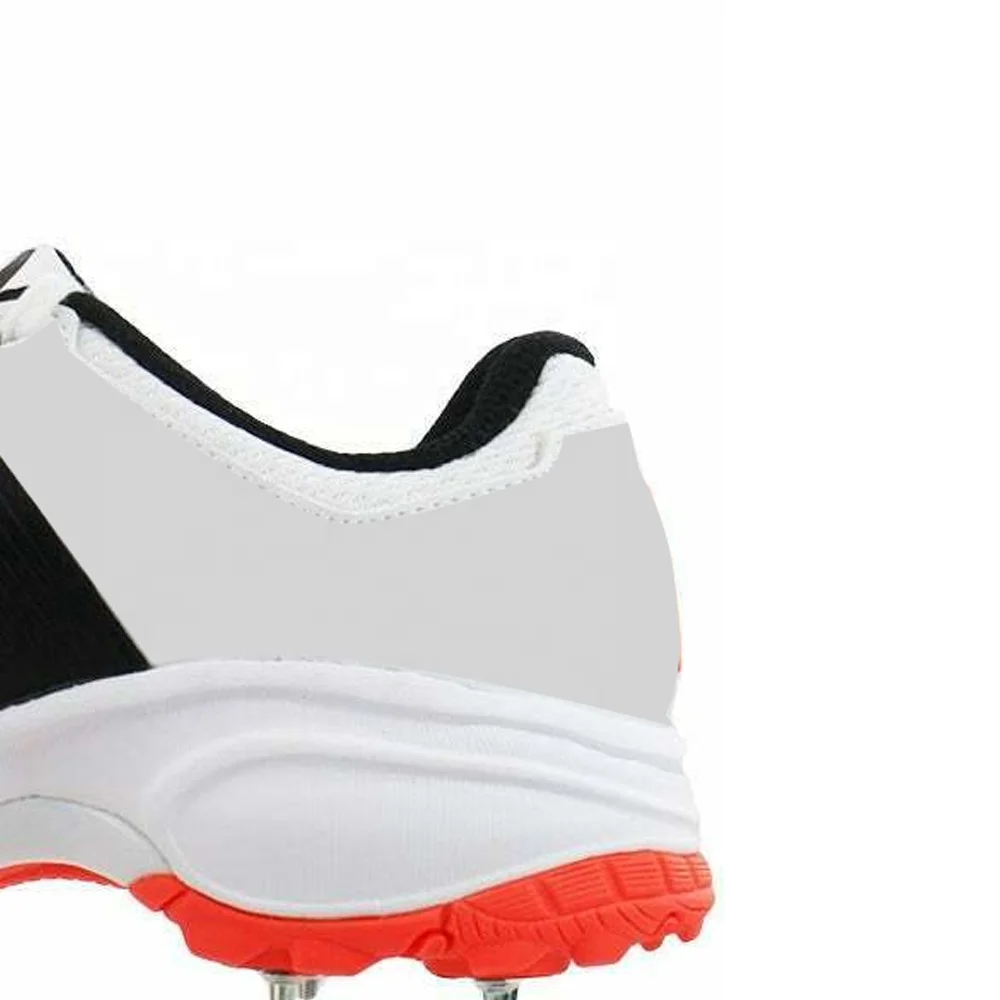 New Design Hot Sale Red Soles White Upper Professional Cricket Spikes Water Resistant Lining Men and Women Cricket Spikes Shoes