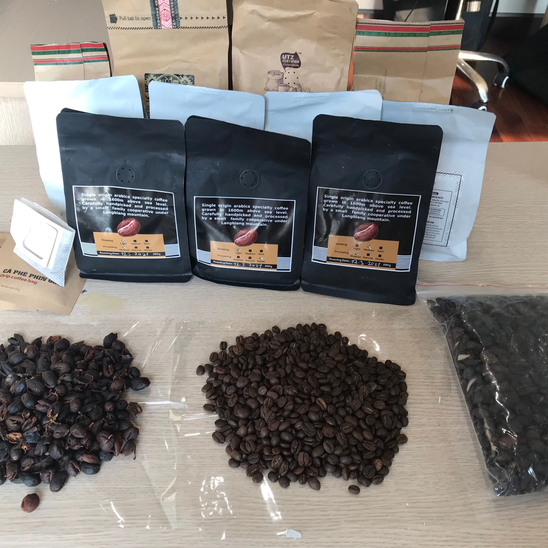 Roasted Arabica Coffee Bean Convenient Use With Coffee Machine Special Flavor From Vietnam