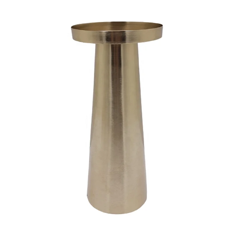 Home Decoration Delightful Aluminium Nickel Plated Luxury Candle Pillar Holder Candle Stand Handmade Customized