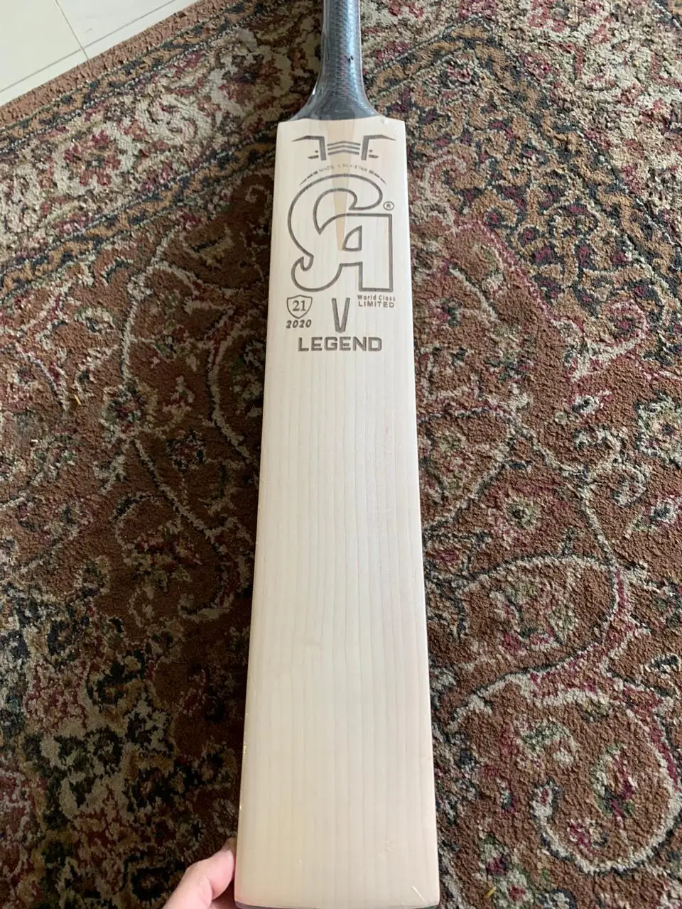 grade 1 english willow cricket bat with oil and fully knocked ready to play cricket bat full kit