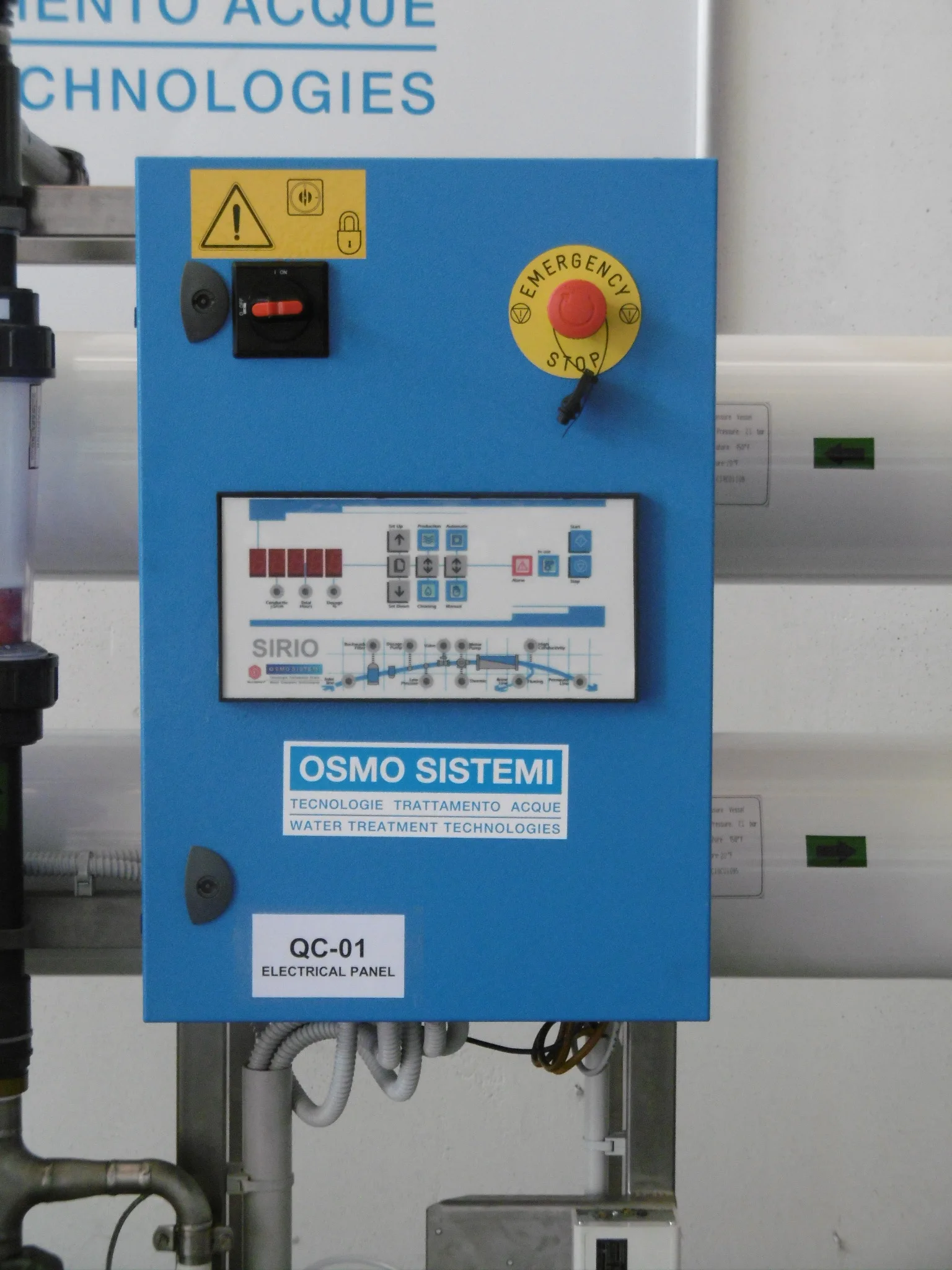 Установка обратного осмоса солоноватой воды 4000 lt/h SS slip 8040 мембран система автоматического управления компактная конструкция