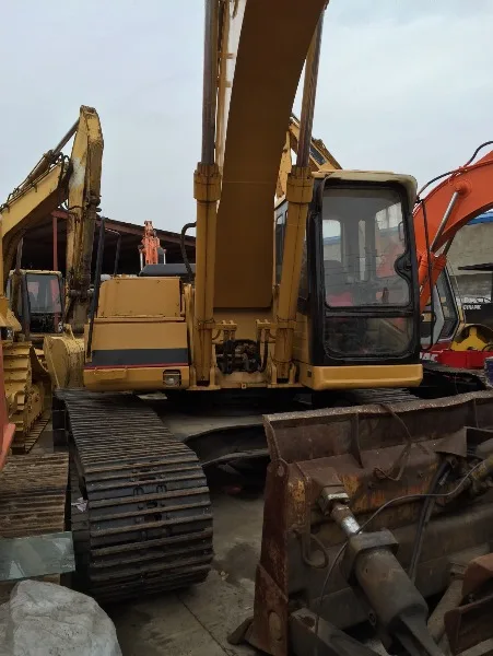  Б/у экскаватор CAT 330B 330 сделано в