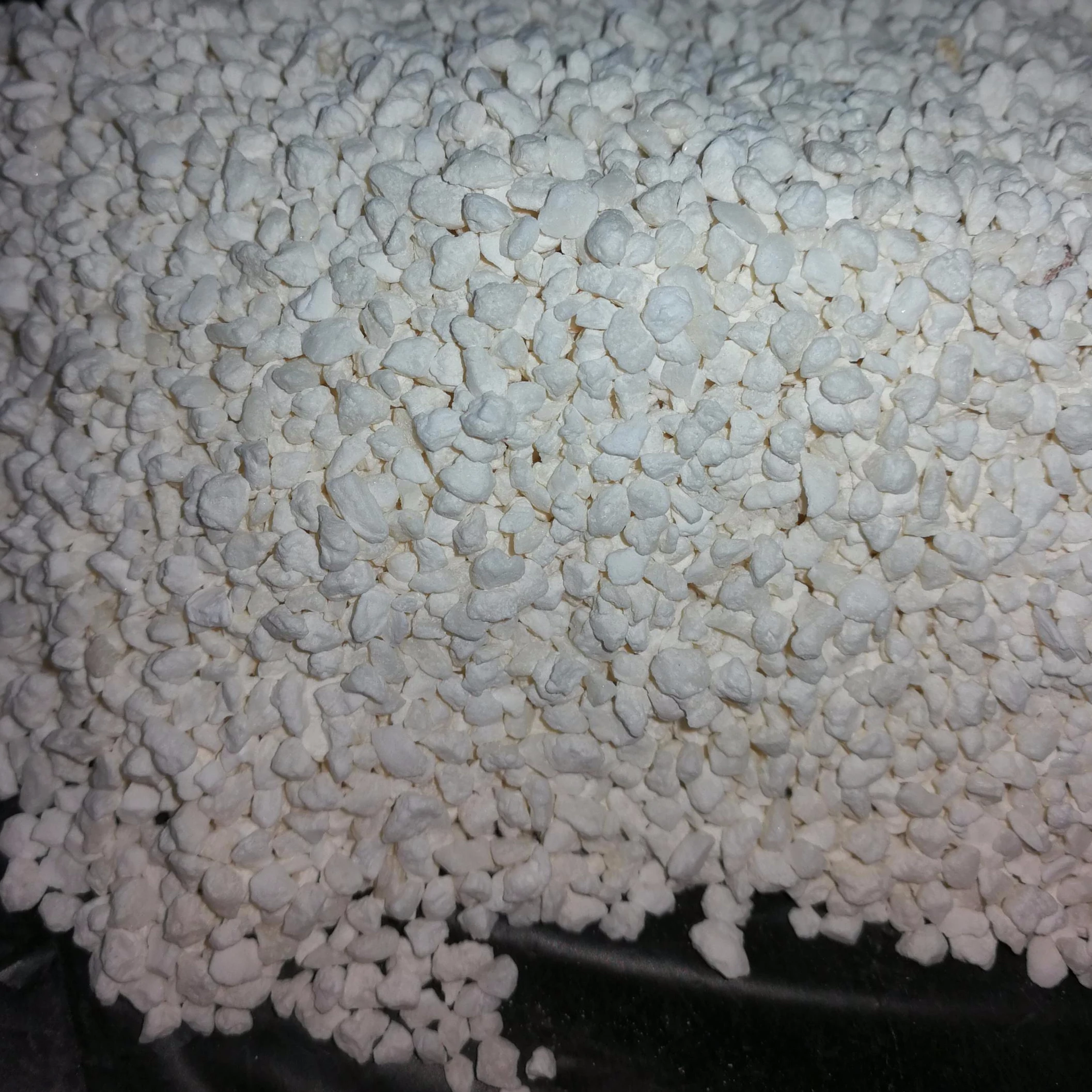high purity 99% Egyptian Limestone granules size 2-3 for Animal Feed