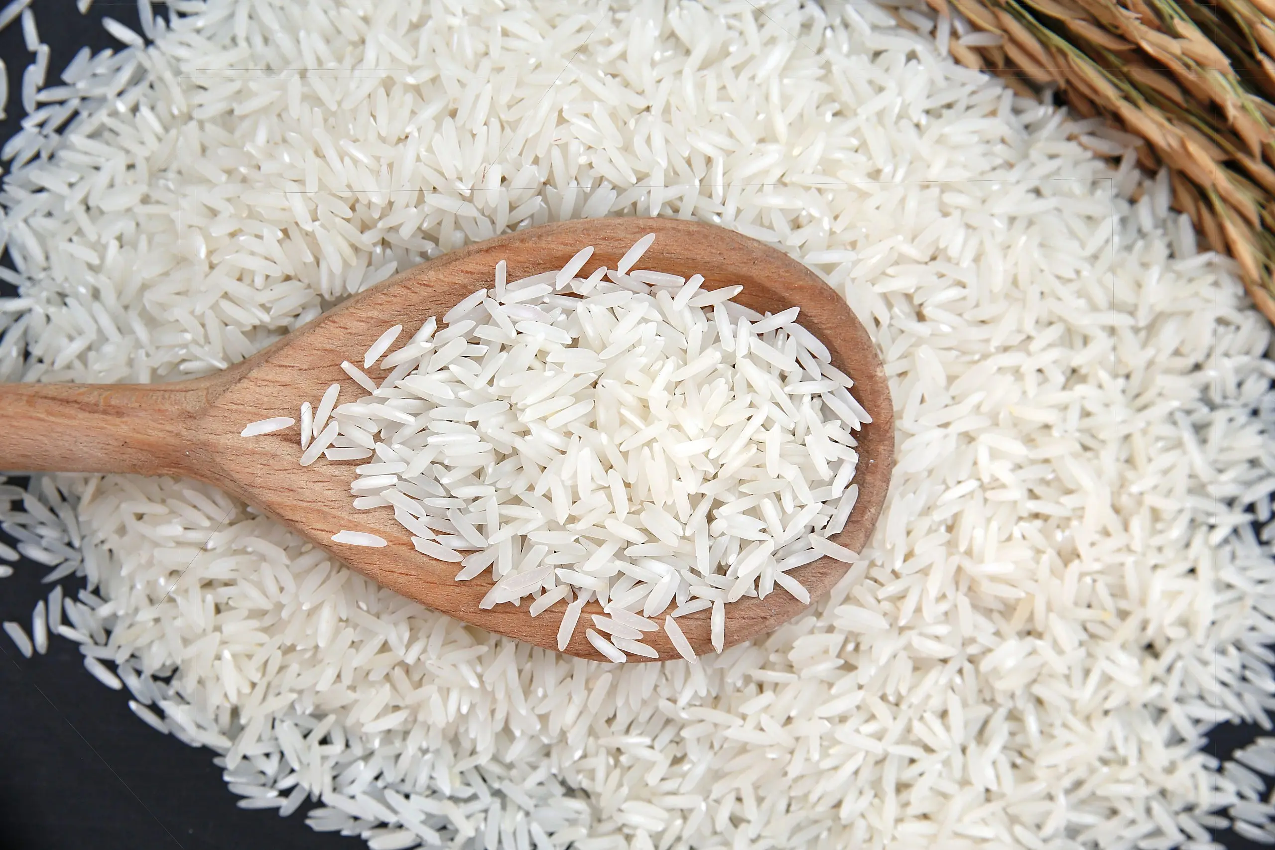 Hot Sale from Reliable Supplier Pakistan Good quality polished Pure Natural Super Kernel Basmati White Extra Long Grain Rice