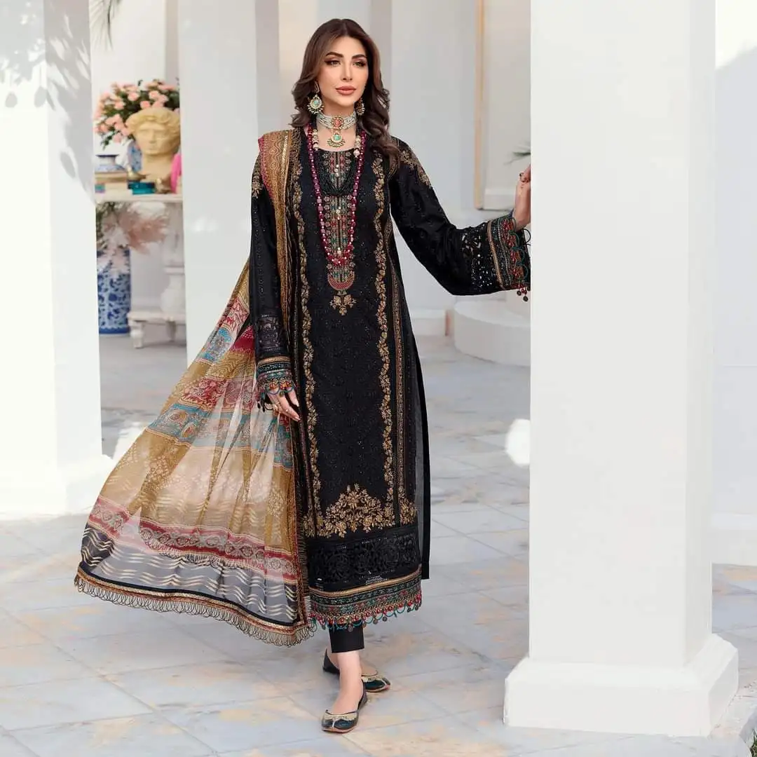 ladies kameez shalwar design / pakistani suits for women / ladies summer clothes Salwar Kameez 2022