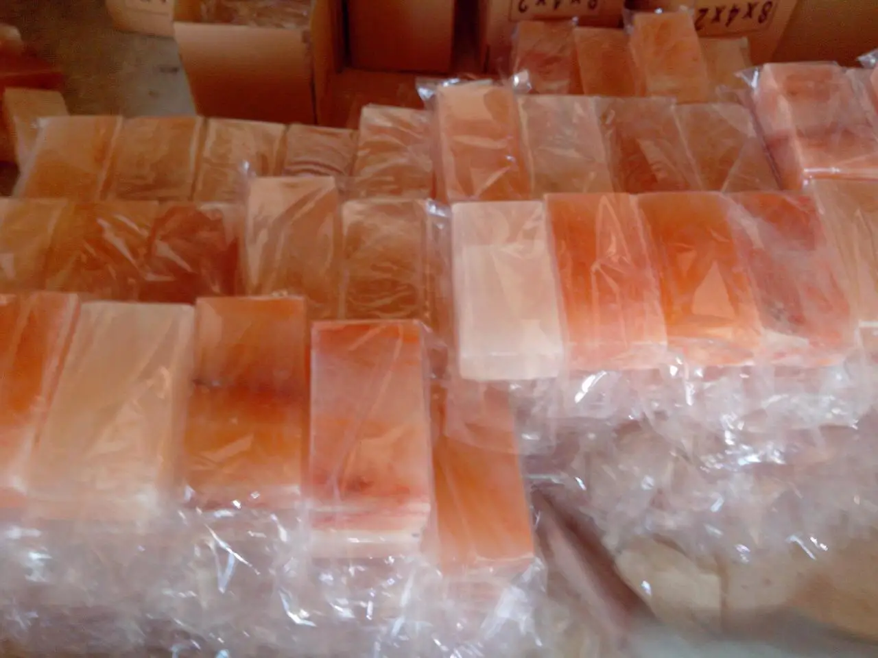  Оптовая продажа натуральный органический чистый минеральный розовый кирпич из гималайской соли/плитка/тарелка для улицы барбекю сауны декор комнаты