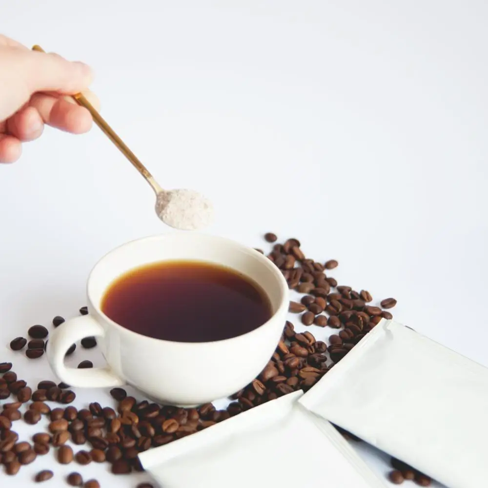 Taiwan Powder 2 in 1 Price Mix Instant Coffee 17g/sachet OEM Private Label Wholesale Franchise For Sale