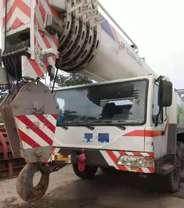 Used Zoomlion Truck Crane 130Ton 2014 Second Hand Truck Crane