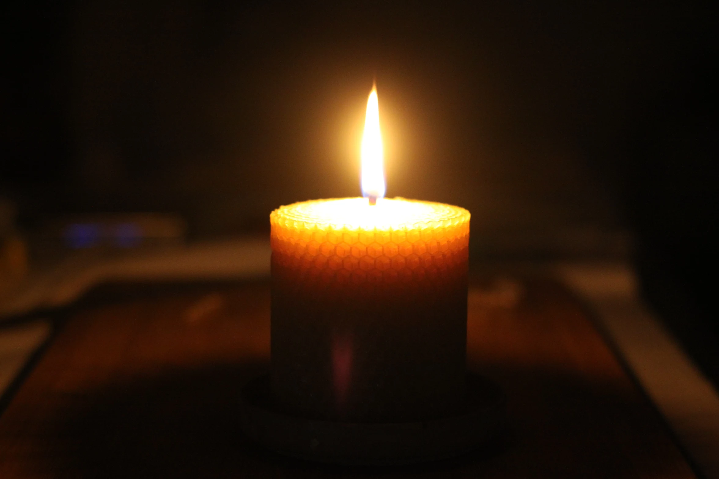 100% Wholesale Handmade Natural Bees Wax Beeswax Pilar