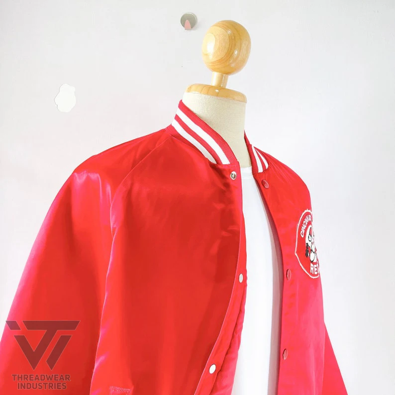 Изготовленный На Заказ блок красная и черная атласная Цинциннати бейсбол вышитые полный с боковой молнией Молодежная куртка