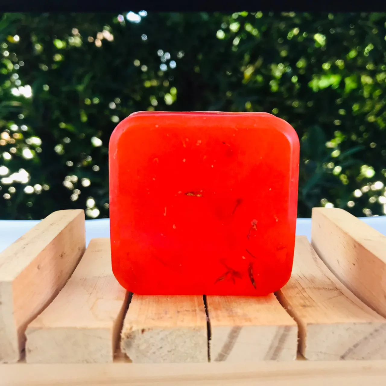 
Wholesale Natural Fairness Saffron Soap Whitening Bath Soap Handmade Factory Supply Great Thailand/OEM 