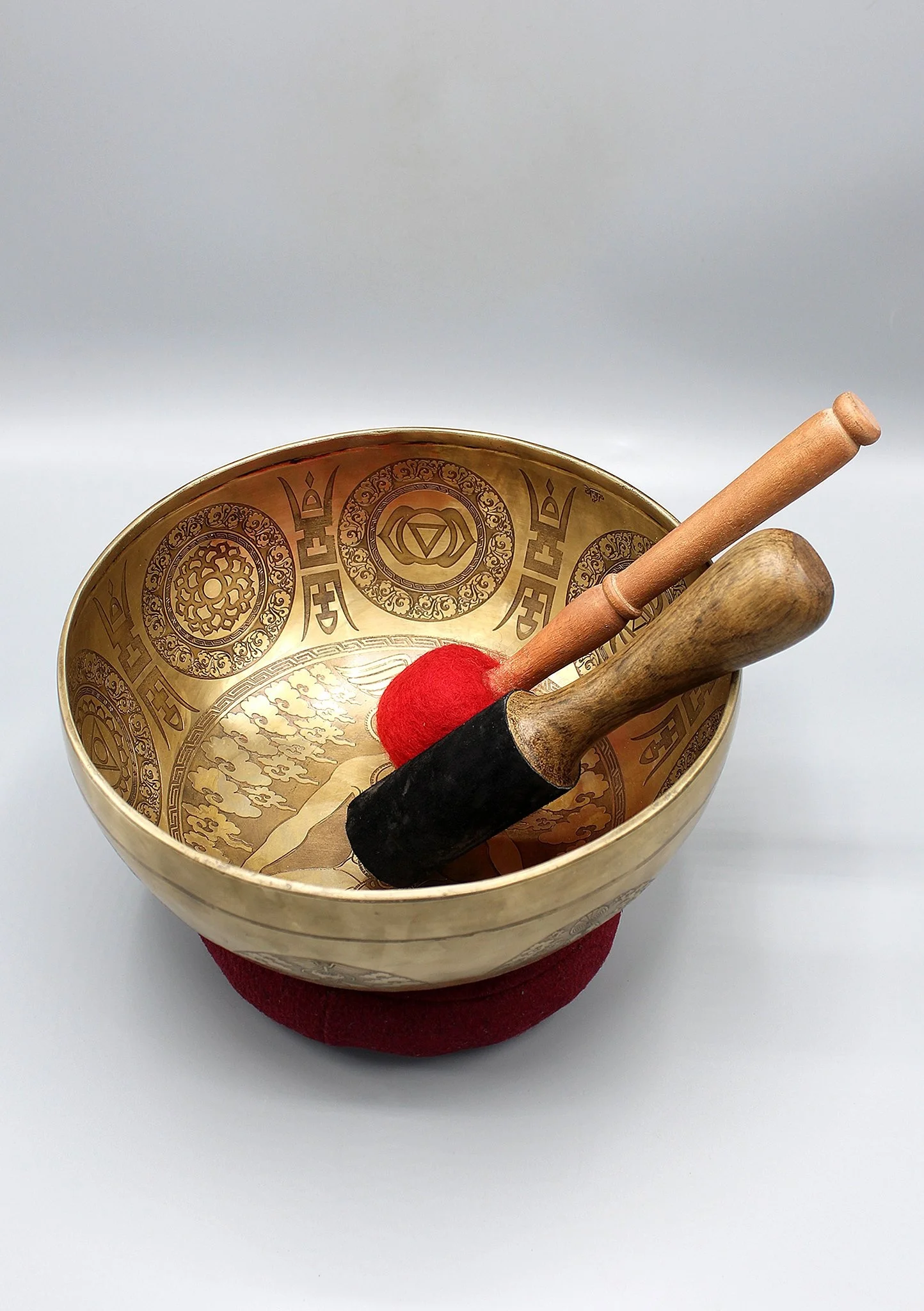 Seven Chakra Carved Meditation Singing Bowl For Music Healing And Spritual Prayer Instrumental Sound Singing Bowl