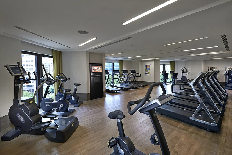 Jetinno Protein Shake Vending Machine JL500-IN8CI-P le vending robot gym