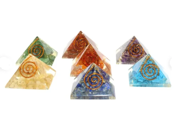 Натуральная пирамида из 7 чакр ОРГОН для Vaastu и лечебного камня терапевтические драгоценные камни исследование положительной энергии оптовая продажа