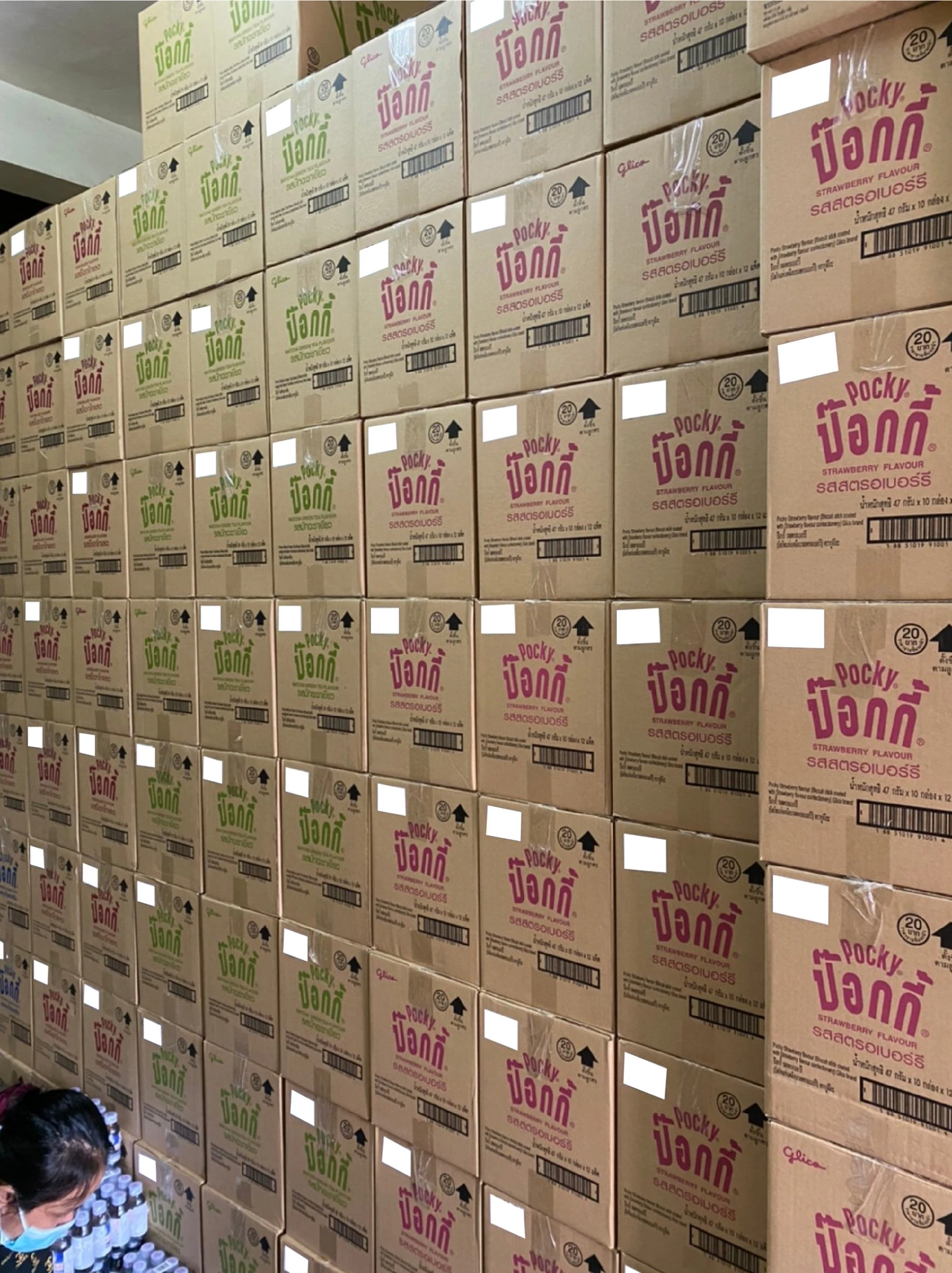 Wholesale Glico Pocky Strawberry Flavour Biscuit Stick Thai Snack High Quality 47G.