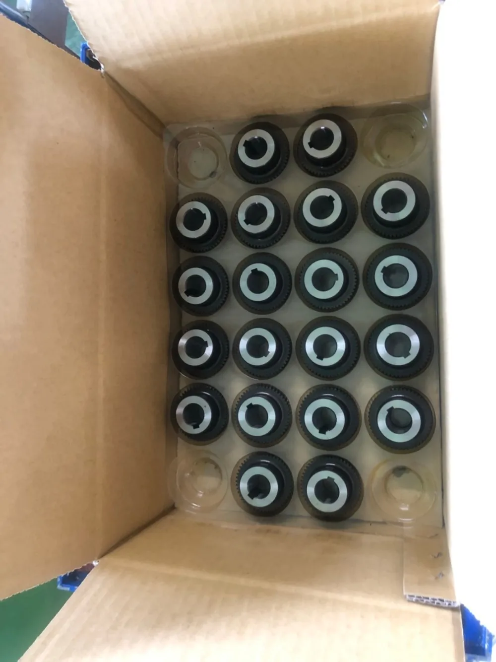  Оптовая продажа зубчатые шестерни POM Gear лучшего качества для компонентов