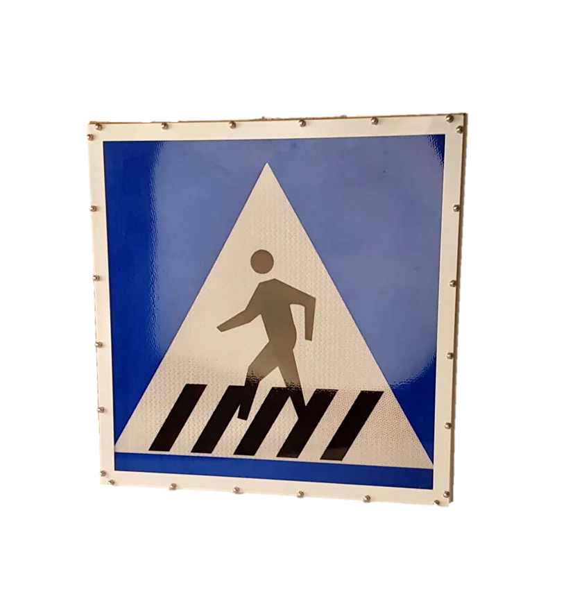 Светодиодные пересечение пешеходов с внутренней подсветкой