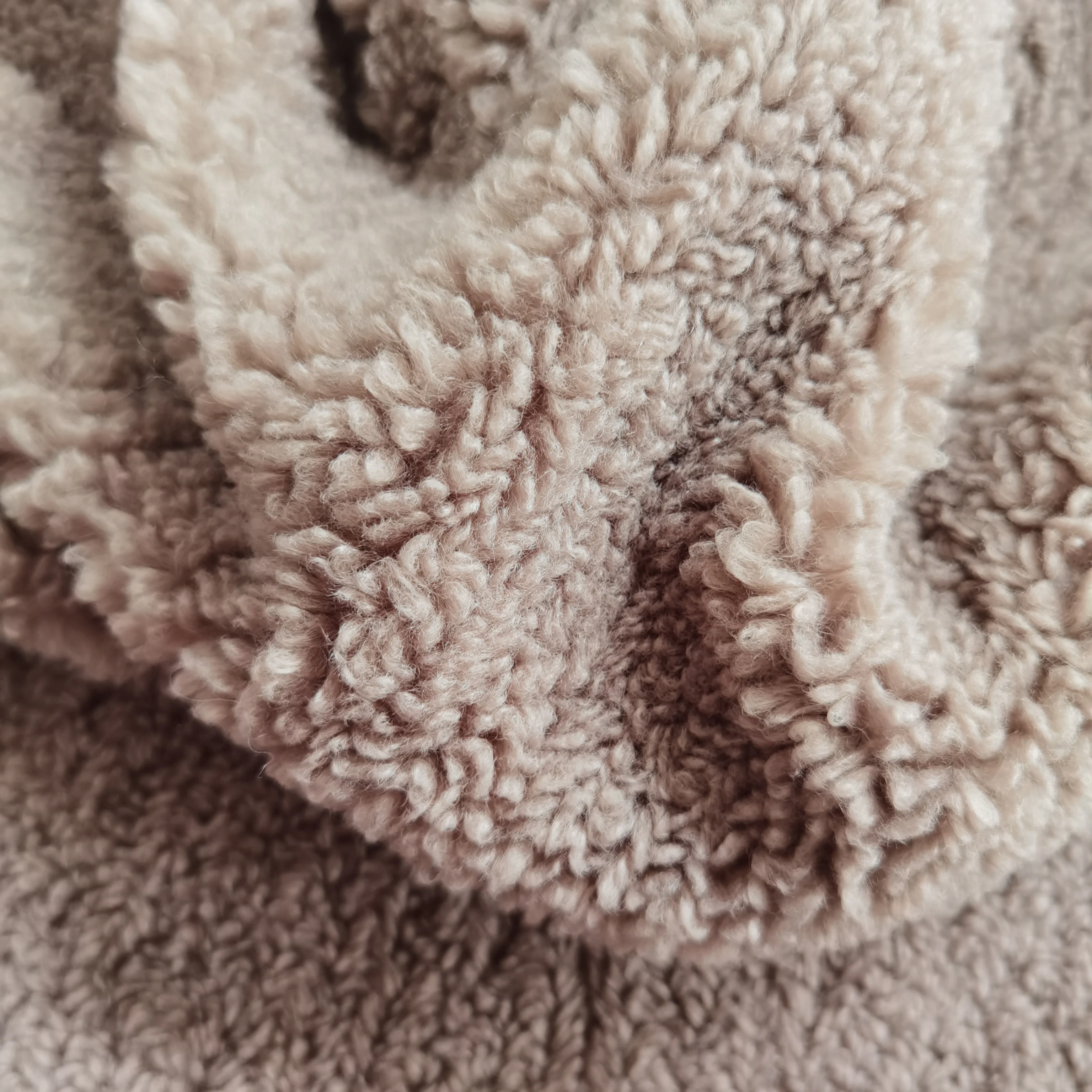 
Polyester warp knitting hometextile patterned material sofa matt custom teddy velvet fabric 