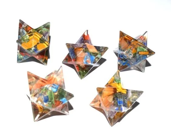 Оптовый продавец смешанных драгоценных камней Orgone Merkaba Star: смешанные драгоценные камни Orgone Merkaba Star для продажи