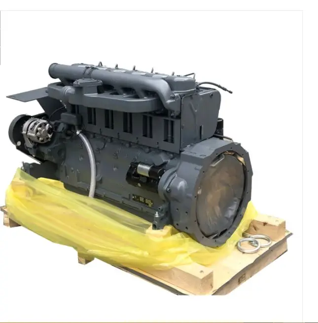 Двигатель Deutz F6L913 для водяного