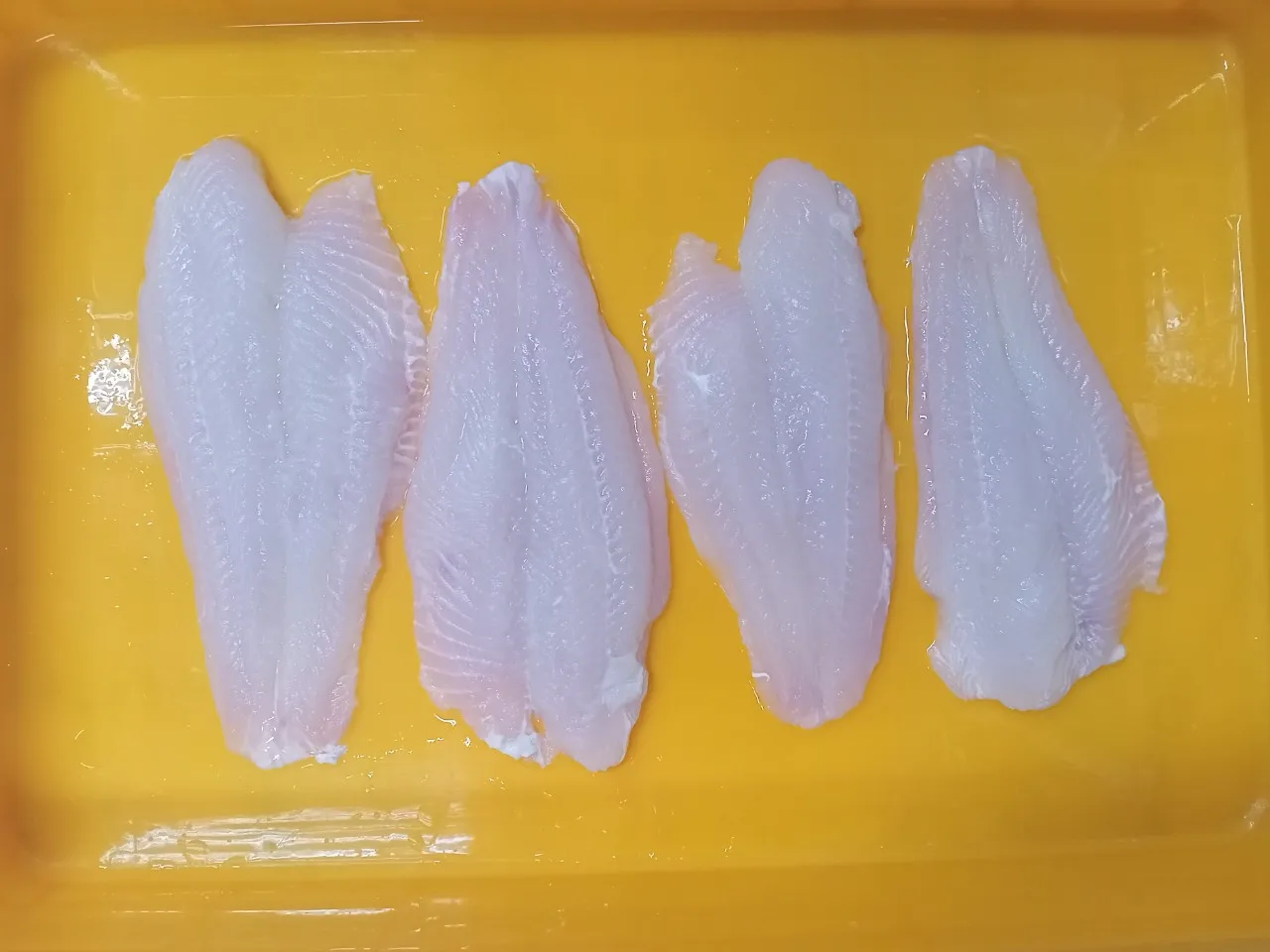 Best price Made in Vietnam Fresh Seafood Vannamei Shrimp HOSO at Good Price Frozen shrimp vannamei