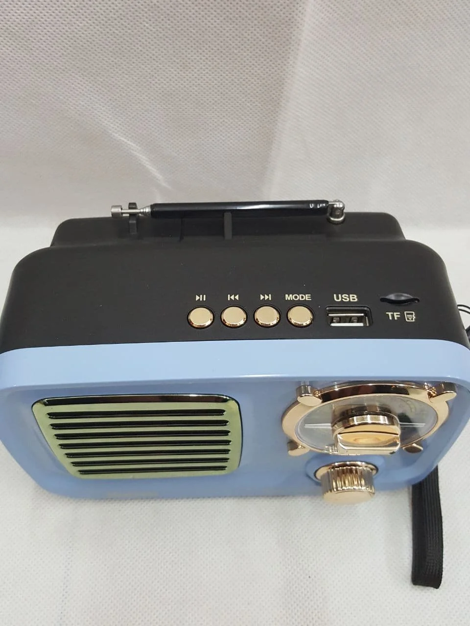 Хорошая производительность Pastel Blue USB FM/TF/AUX/mp3-плеер радио перезаряжаемое портативное