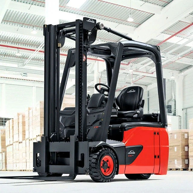 DELIVERY TO any point RUSSIA. CUSTOMS CLEARING. Excavators, loaders,trcks etc.