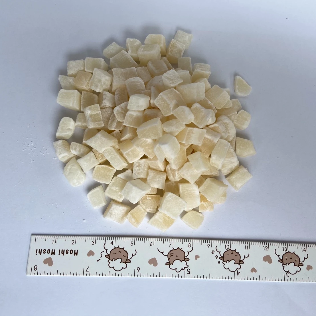 Dehydrated Coconut Dice 8-10mm , Natural Color With Best Quality