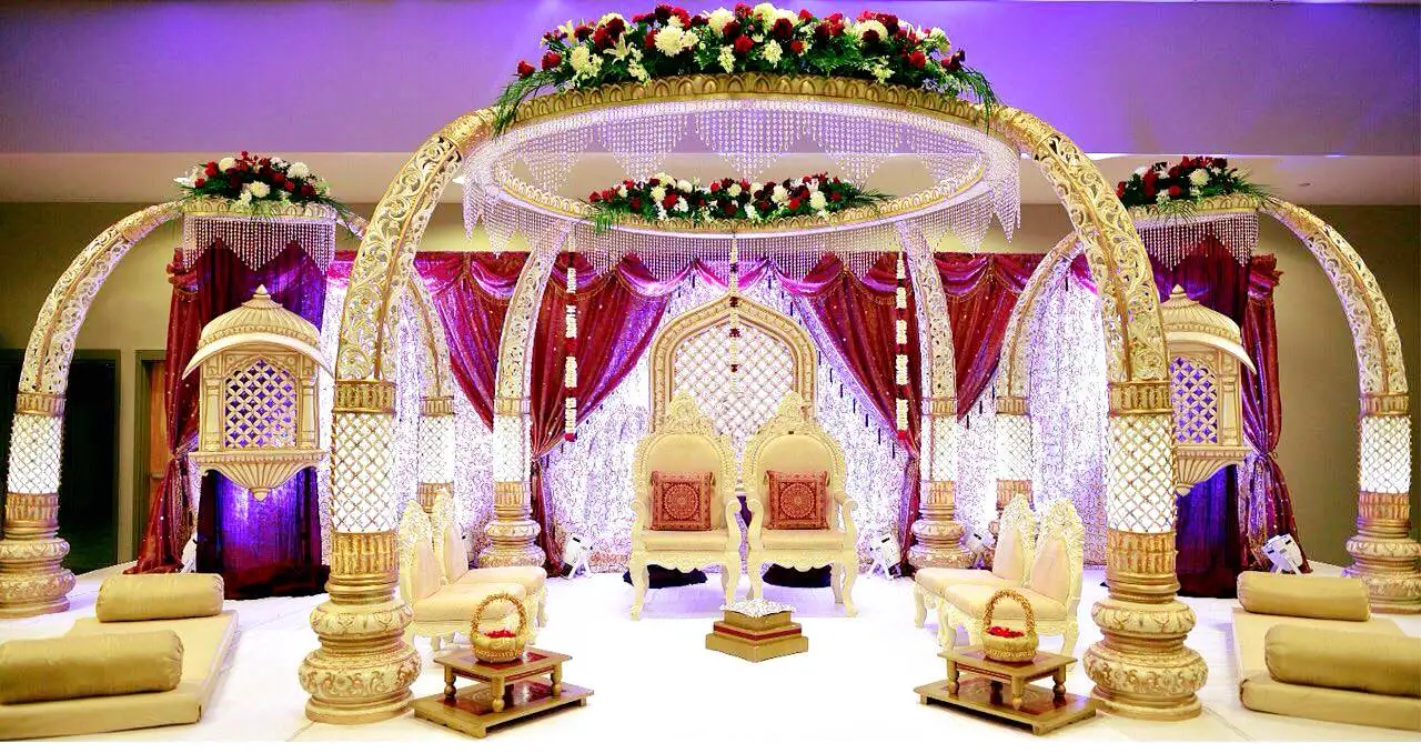 
Fiber Wedding Mandap Hindu Wedding Mandap Wedding Stage Wedding Party Event Decoration Mandap Bazaar Customized Fiberglass 