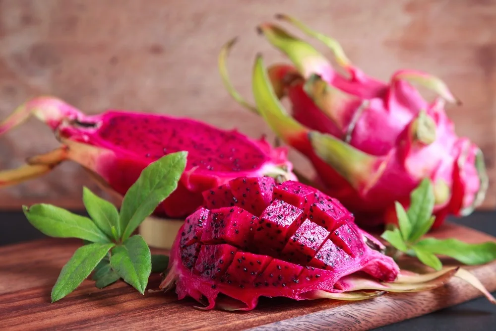 Small Shape Natural Fresh Sweet Low-calorie Fruit IQF Red Dragon Fruit with Delicate Dragon Fruit Taste & Aroma