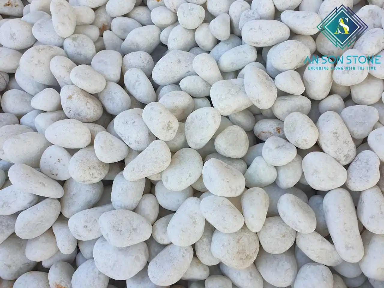  Полированная-сушить в стиральной машине камешки; Разные цвета; Коричневый белый розовый желтый черный-природный камень из Вьетнама для украшения сада