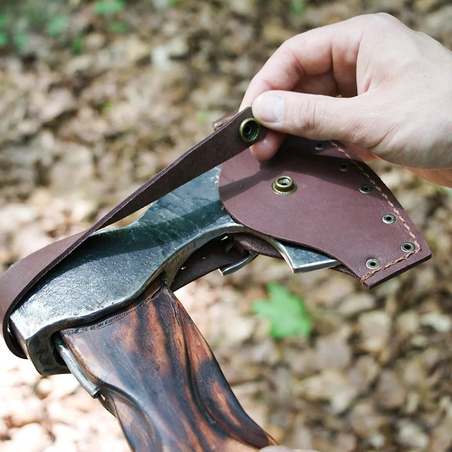 High quality wholesale handmade genuine Leather Axe head Sheath Adjustable For Outdoor Camping axe