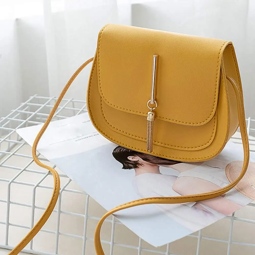 
Simple Solid Color Tassel Small Crossbody Bags Shoulder Bag for Women Stylish Ladies Messenger Bags Purse and Handbags 