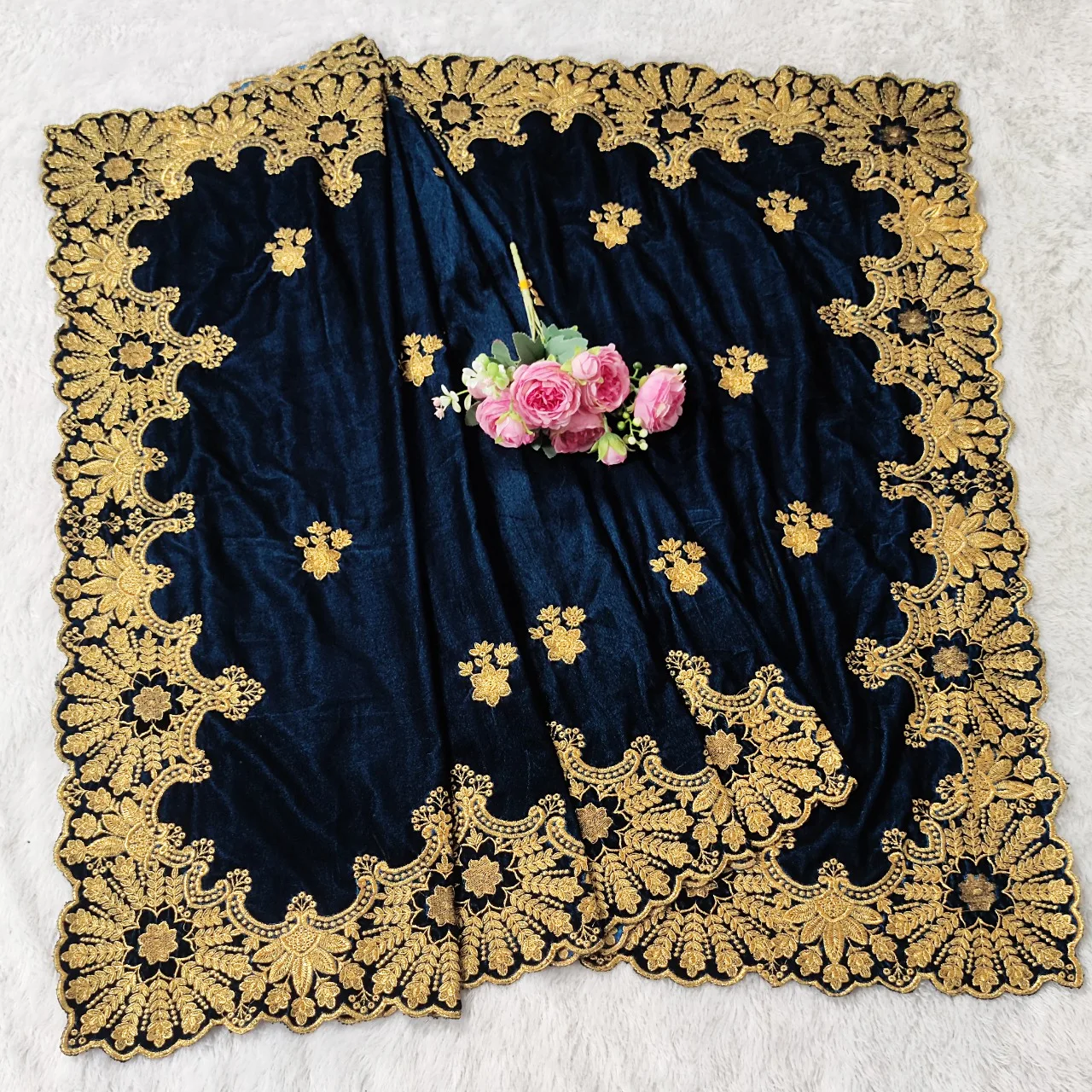 New Designer Heavy Embroidery Work Partywear Wedding Wear Bride Velvet Shawl With Low Price Modern Fashion Designs of Ethenic