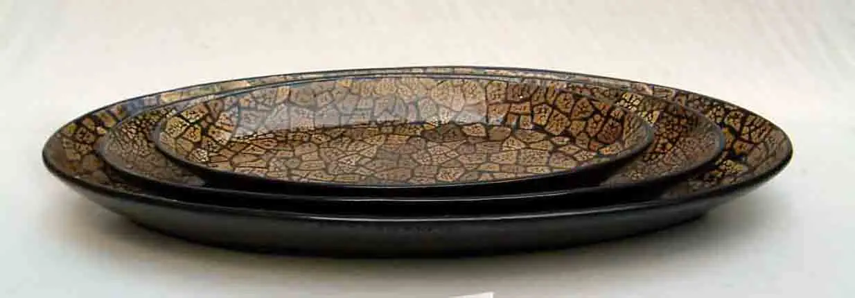 
Set of 3 oval egg-cell lacquer plates, Vietnam handicrafts suitable for houseware, tableware, home-decor 