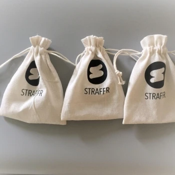 Wholesale laundry bag cotton Hot sale high quality cotton drawstring packaging bag cotton bag custom logo