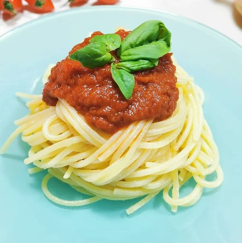 top high quality tomato with tomato and  vegetable Napoletana pasta sauce canned made in Italy for dressing and snack