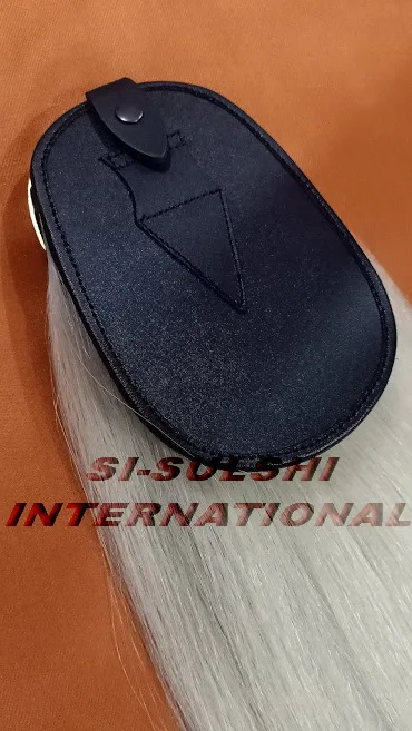 SI - WHITE LONG HORSE HAIR SPORRAN ( 100% Original ) with BLACKWATCH CANTLE