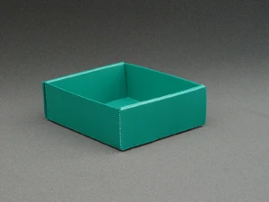 New advanced  2023 plastic corflute boxes  fruits and cosmetic  stackable heavy duty pp core boxes for food grade applications