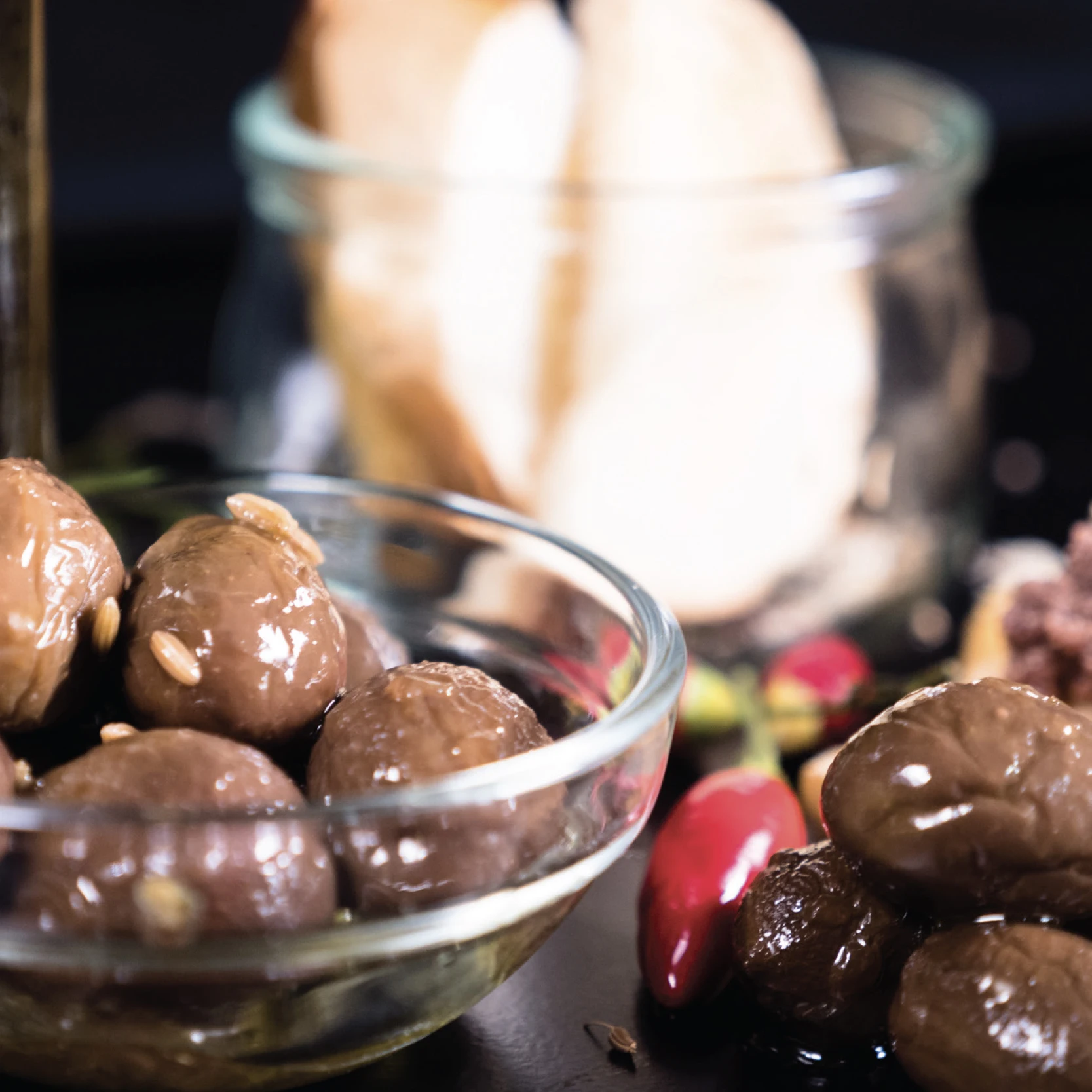 Premium quality Italian oven-baked dressed olives 150 kg drum for horeca and food industry for export