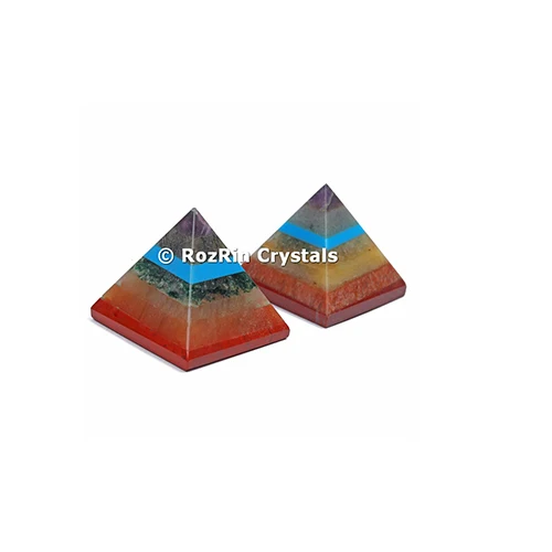 Gemstone Green Aventurine Pyramid from rozrin crystals