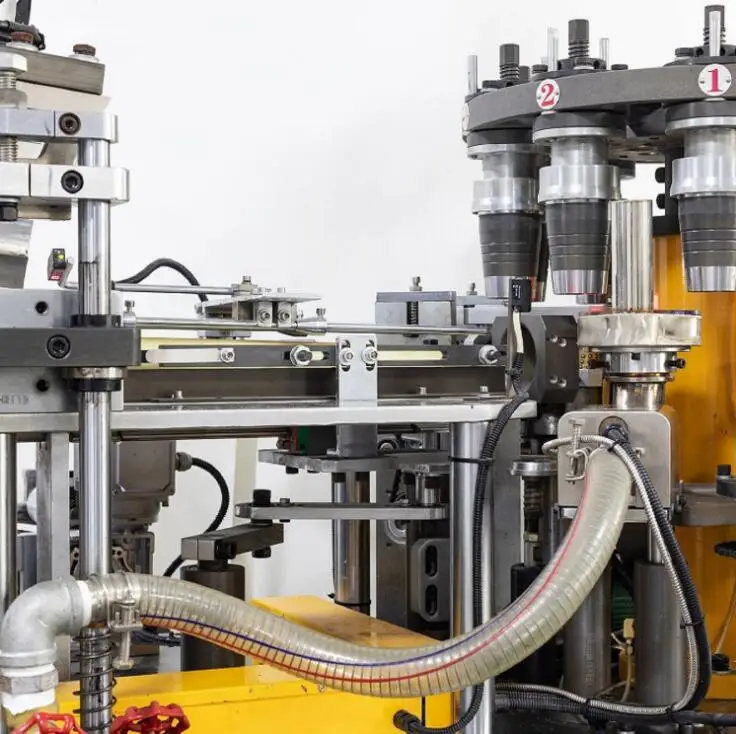 New design paper cup machine paper cup forming  machine cheap machine made in China