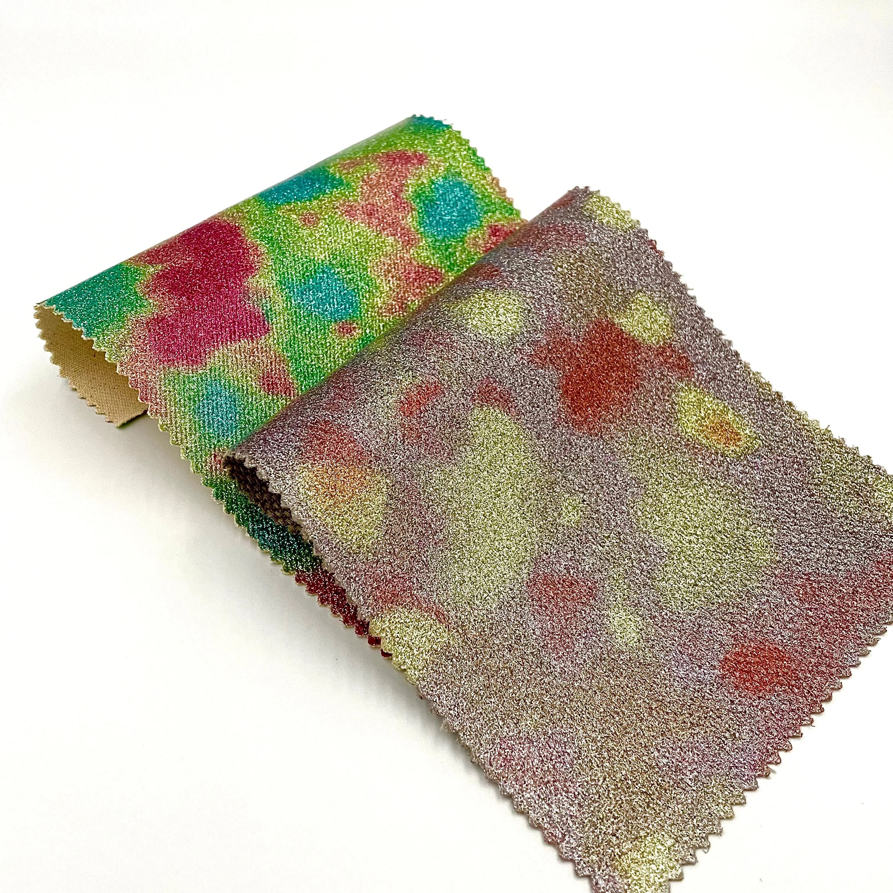 EPO Высококачественная 100% хлопчатобумажная ткань с уникальной блестящей лазерной пленкой, перенесенной дизайн для штор