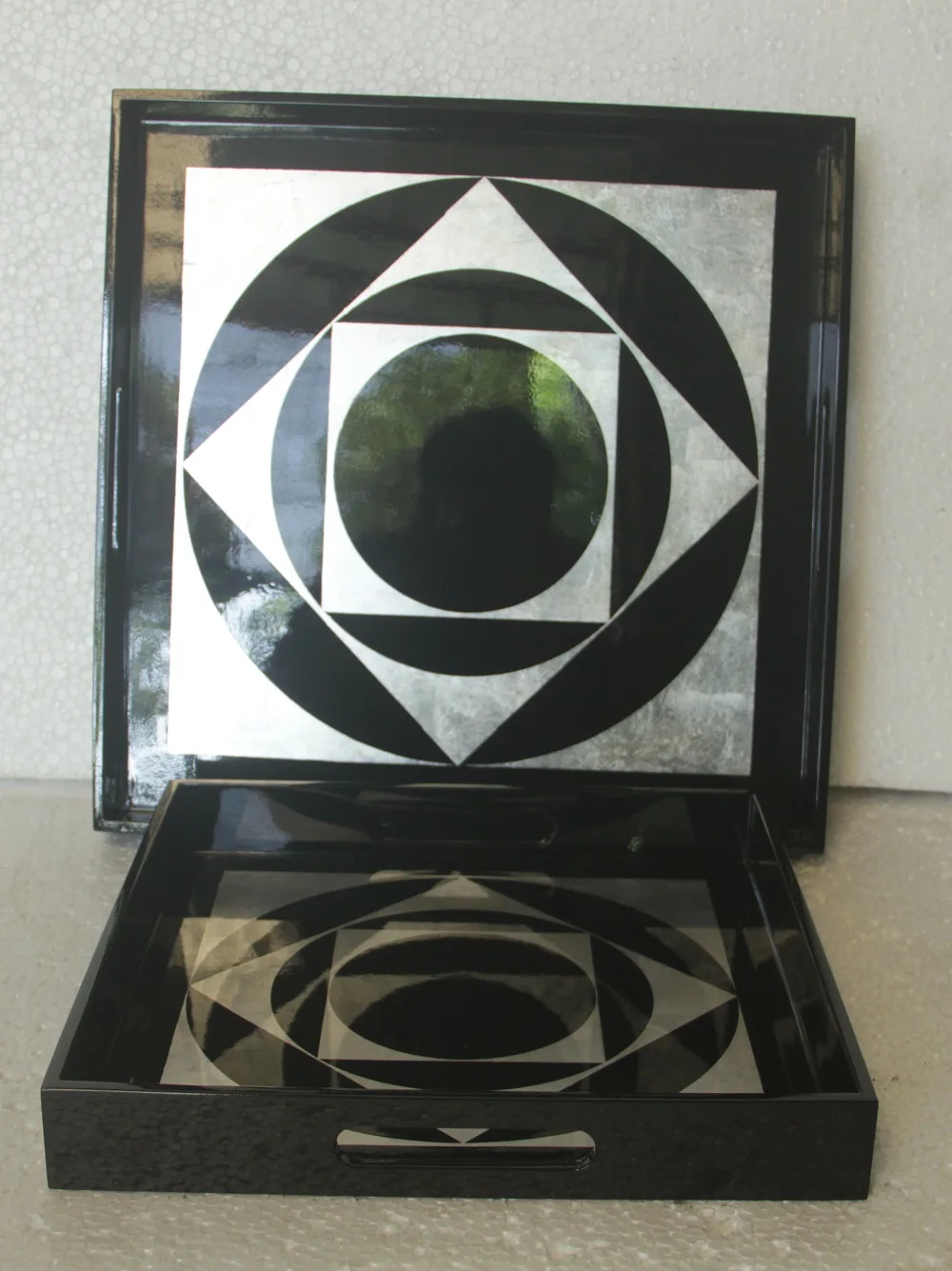 Handicraft Nautical Europe Set of 2 Square Lacquer Trays with Handles in Black & Silver Finishing